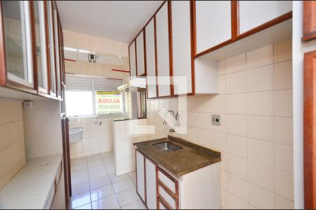 Apartamento à venda com 95m², 3 quartos e 2 vagas Apartamento à venda com 95m², 3 quartos e 2 vagasCozinha