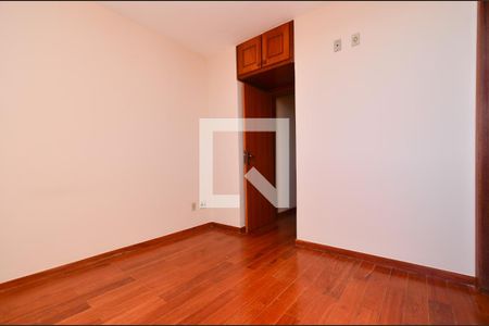 Apartamento à venda com 95m², 3 quartos e 2 vagas Apartamento à venda com 95m², 3 quartos e 2 vagasQuarto