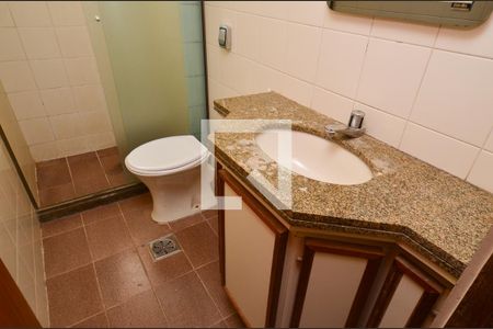 Apartamento à venda com 95m², 3 quartos e 2 vagas Apartamento à venda com 95m², 3 quartos e 2 vagasBanheiro