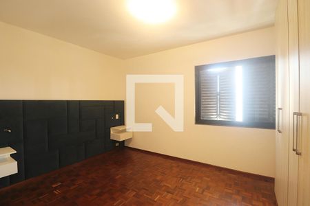 Suíte - Quarto 1 de apartamento à venda com 3 quartos, 149m² em Vila Bastos, Santo André