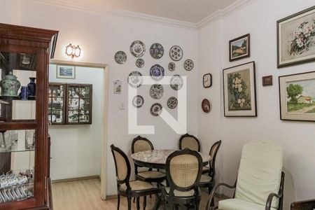 Apartamento à venda com 74m², 2 quartos e sem vagaSala
