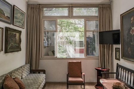 Apartamento à venda com 74m², 2 quartos e sem vagaSala