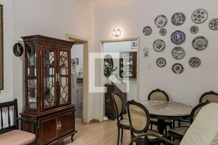 Apartamento à venda com 74m², 2 quartos e sem vagaSala