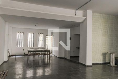 Apartamento à venda com 74m², 2 quartos e sem vagaÁrea comum
