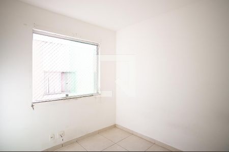 Quarto 2 de apartamento para alugar com 3 quartos, 90m² em Heliópolis, Belo Horizonte