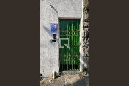 Plaquinha  de kitnet/studio para alugar com 1 quarto, 15m² em Vila Mariana, São Paulo