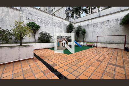 Apartamento à venda com 100m², 2 quartos e 1 vaga