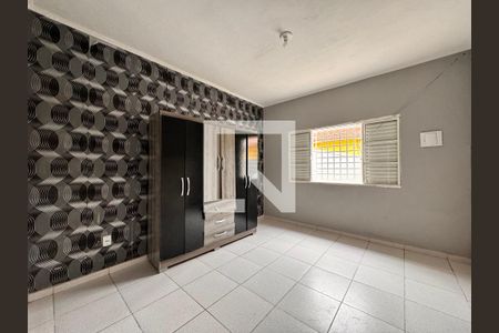 Quarto 1 de casa para alugar com 1 quarto, 45m² em Vila Luzita, Santo André