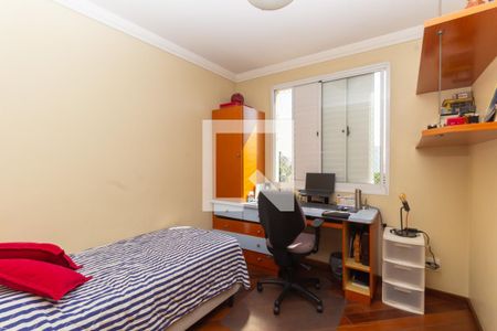 Apartamento à venda com 135m², 3 quartos e 3 vagasSuíte 2