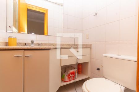 Apartamento à venda com 135m², 3 quartos e 3 vagasBanheiro da Suíte 2