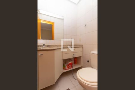 Apartamento à venda com 135m², 3 quartos e 3 vagasBanheiro da Suíte 2