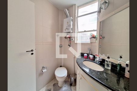 Apartamento à venda com 361m², 4 quartos e 1 vaga Apartamento à venda com 361m², 4 quartos e 1 vagaBanheiro