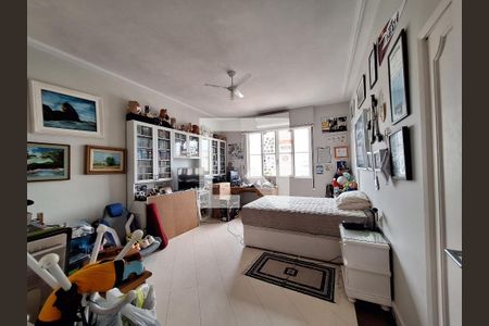 Apartamento à venda com 361m², 4 quartos e 1 vaga Apartamento à venda com 361m², 4 quartos e 1 vagaQuarto