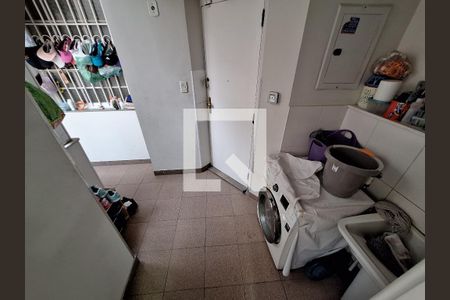 Apartamento à venda com 361m², 4 quartos e 1 vaga Apartamento à venda com 361m², 4 quartos e 1 vagaÁrea de serviço