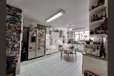 Apartamento à venda com 361m², 4 quartos e 1 vaga Apartamento à venda com 361m², 4 quartos e 1 vagaCozinha