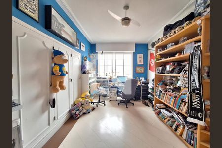 Apartamento à venda com 361m², 4 quartos e 1 vaga Apartamento à venda com 361m², 4 quartos e 1 vagaQuarto