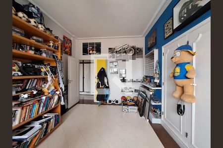 Apartamento à venda com 361m², 4 quartos e 1 vaga Apartamento à venda com 361m², 4 quartos e 1 vagaQuarto