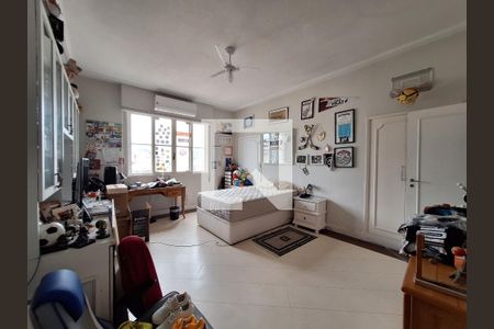 Apartamento à venda com 361m², 4 quartos e 1 vaga Apartamento à venda com 361m², 4 quartos e 1 vagaQuarto