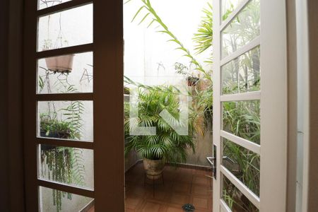 Jardim de casa para alugar com 3 quartos, 350m² em Vila Barbosa, São Paulo
