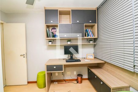 Apartamento para alugar com 120m², 3 quartos e 2 vagasQuarto 2