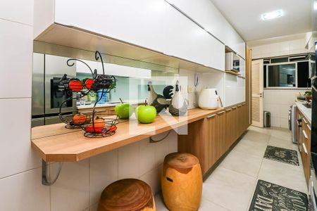 Apartamento para alugar com 120m², 3 quartos e 2 vagasCozinha