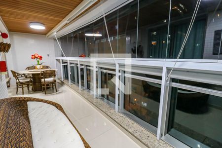 Apartamento para alugar com 120m², 3 quartos e 2 vagasVaranda Sala