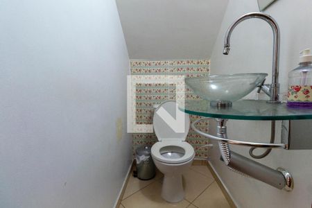 Casa para alugar com 80m², 2 quartos e 2 vagasLavabo