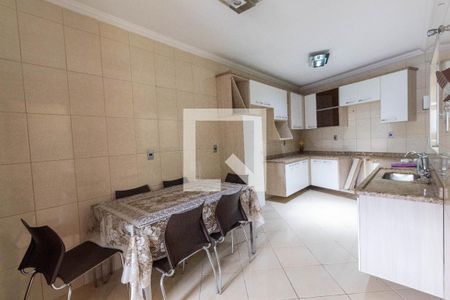 Casa para alugar com 80m², 2 quartos e 2 vagasCozinha