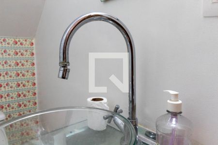Casa para alugar com 80m², 2 quartos e 2 vagasBanheiro - torneira