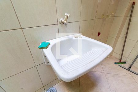 Casa para alugar com 80m², 2 quartos e 2 vagasLavanderia