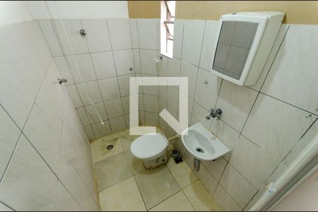 Banheiro de kitnet/studio para alugar com 1 quarto, 30m² em Freguesia do Ó, São Paulo