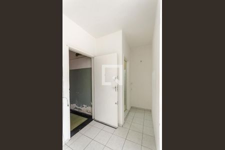 Studio para alugar com 30m², 1 quarto e sem vaga Studio para alugar com 30m², 1 quarto e sem vagaEntrada