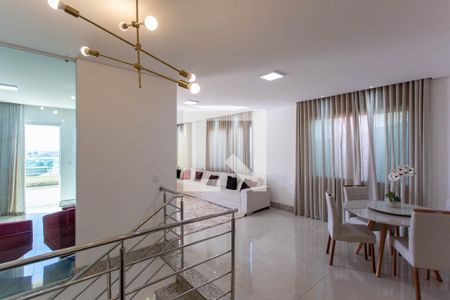 Casa à venda com 614m², 5 quartos e 7 vagasSala de Estar