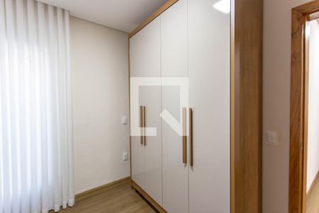 Casa à venda com 614m², 5 quartos e 7 vagasQuarto 3