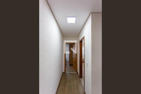 Casa à venda com 614m², 5 quartos e 7 vagasCorredor