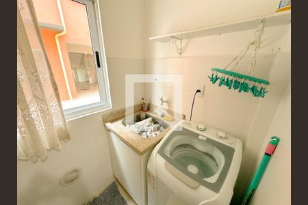 Apartamento para alugar com 66m², 2 quartos e 1 vagaÁrea de Serviço