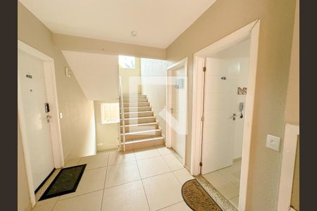 Apartamento para alugar com 66m², 2 quartos e 1 vagaHall social