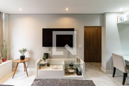 Sala de apartamento à venda com 2 quartos, 76m² em Indianópolis, São Paulo