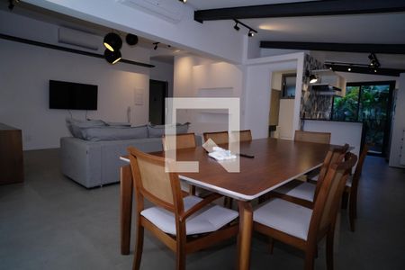 Sala de Jantar de apartamento à venda com 2 quartos, 129m² em Pinheiros, São Paulo