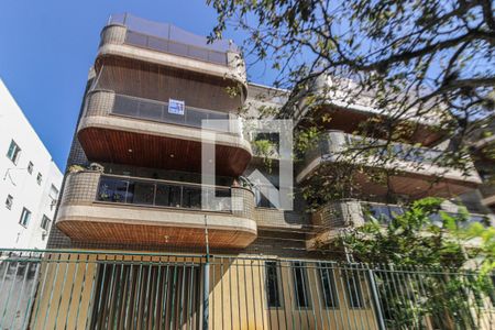 Apartamento para alugar com 120m², 3 quartos e 2 vagasPlaca Quinto Andar