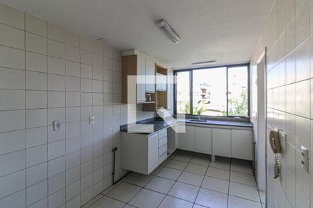 Apartamento para alugar com 120m², 3 quartos e 2 vagasCozinha