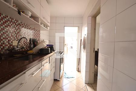 Cozinha  de casa para alugar com 3 quartos, 178m² em Parque São Domingos, São Paulo