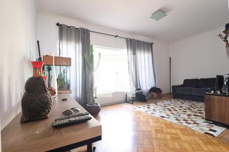 Casa para alugar com 178m², 3 quartos e 2 vagasSala 