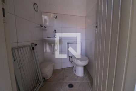 Casa para alugar com 178m², 3 quartos e 2 vagasBanheiro