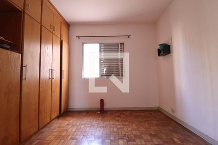 Casa para alugar com 178m², 3 quartos e 2 vagasQuarto