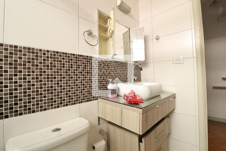 Casa para alugar com 178m², 3 quartos e 2 vagasBanheiro