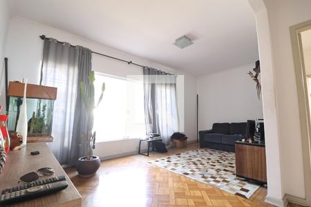 Casa para alugar com 178m², 3 quartos e 2 vagasSala 