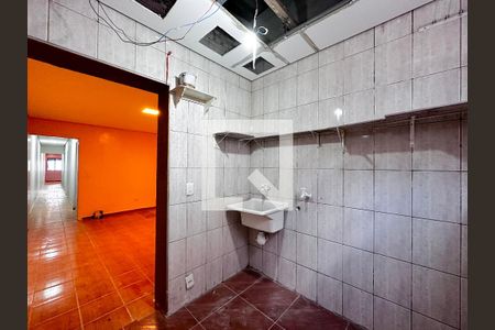 Casa à venda com 120m², 2 quartos e 1 vagaÁrea de Serviço