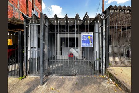 Casa à venda com 120m², 2 quartos e 1 vagaFachada