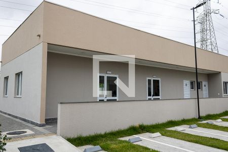 Apartamento para alugar com 40m², 2 quartos e 1 vagaÁrea comum - Salão de festas